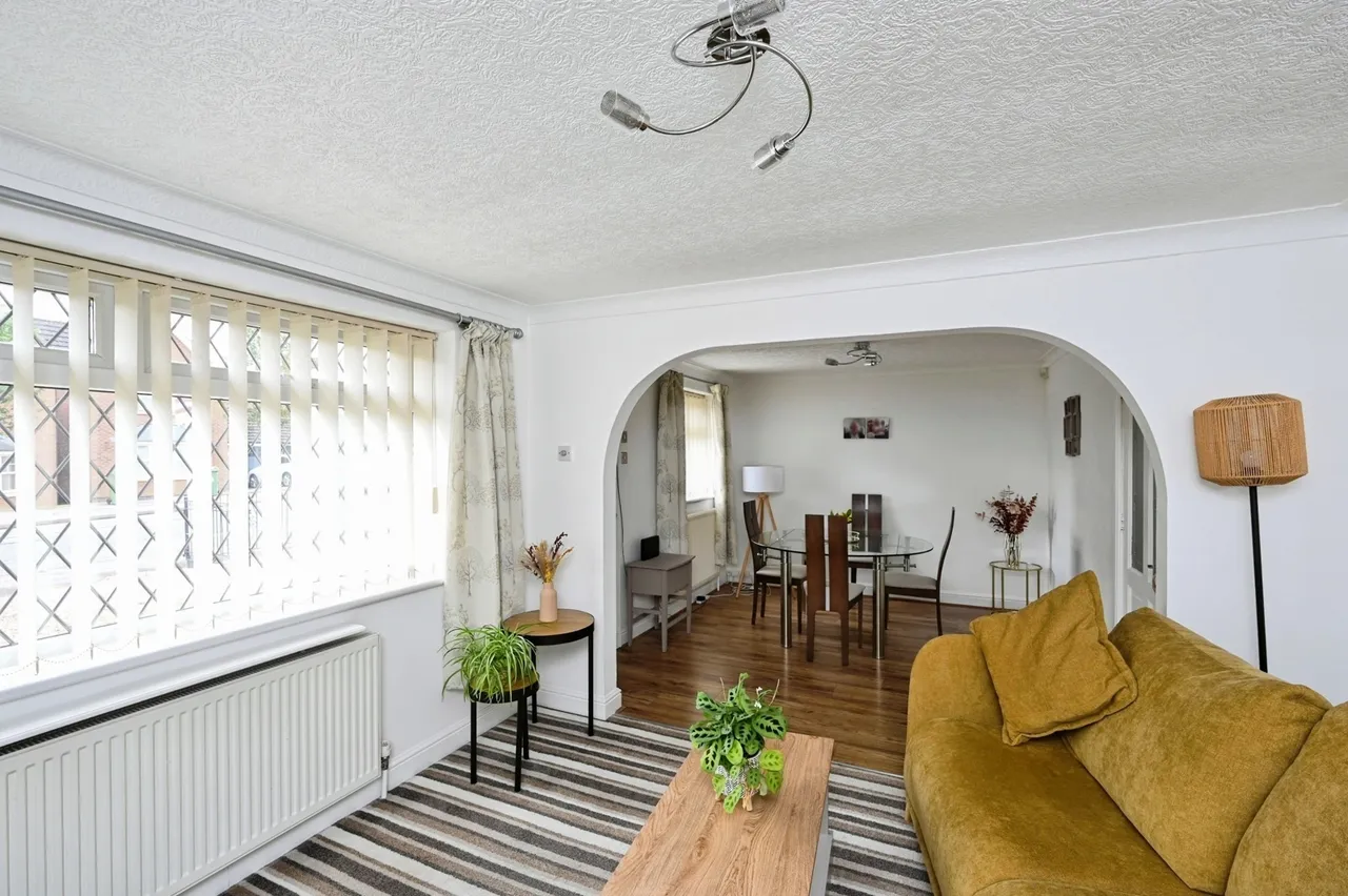 Southwell Road East, Rainworth, Mansfield, Nottinghamshire, NG21, photo 7