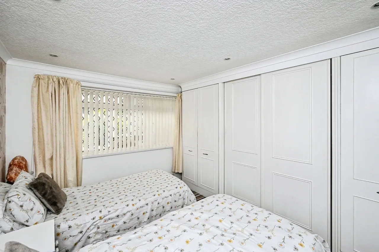 Southwell Road East, Rainworth, Mansfield, Nottinghamshire, NG21, photo 10