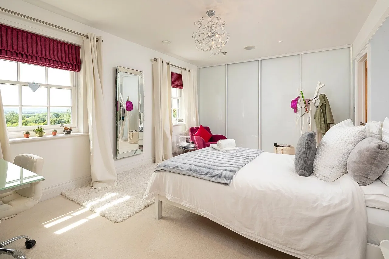 Lodge Road, Crafton, LU7, photo 17