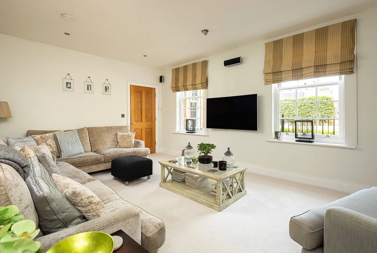 Lodge Road, Crafton, LU7, photo 9