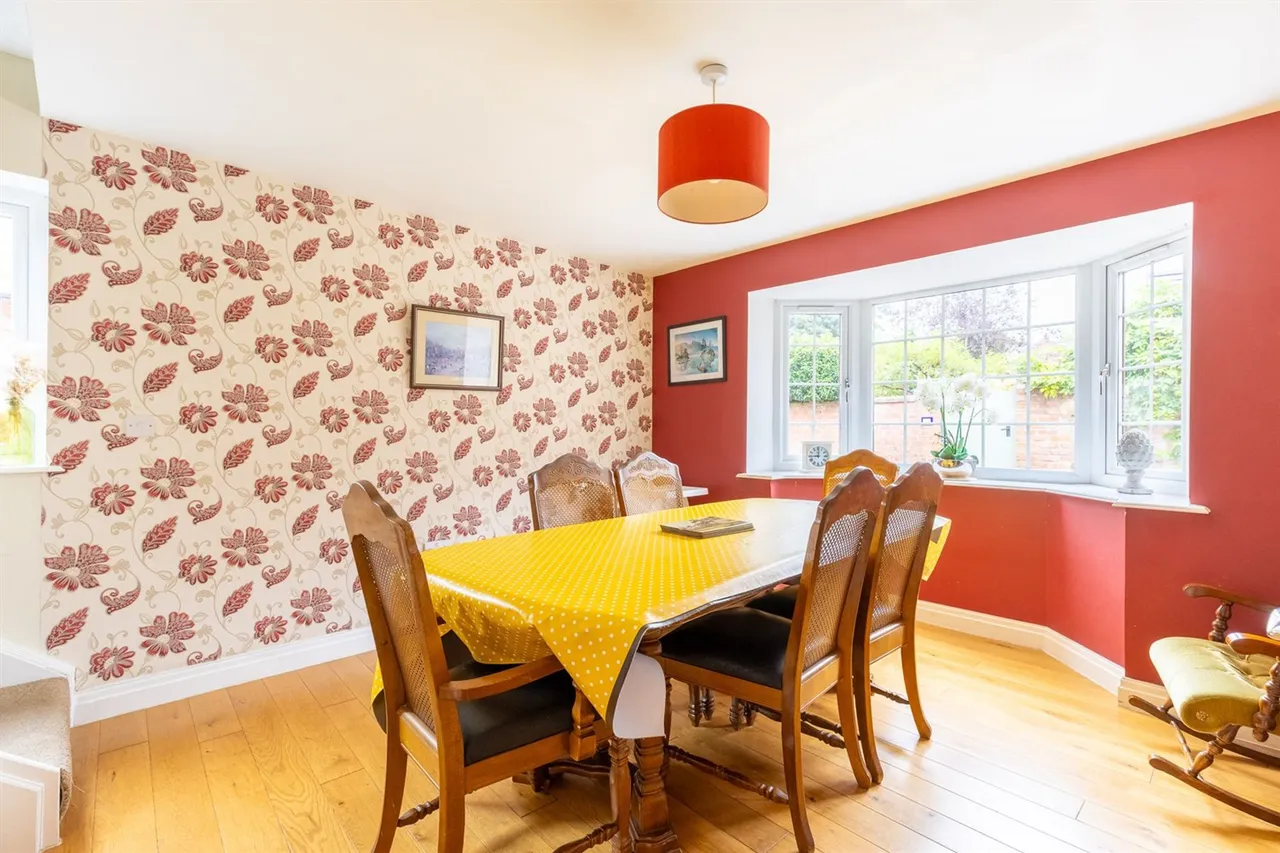 Forest Road, Tarporley, photo 15