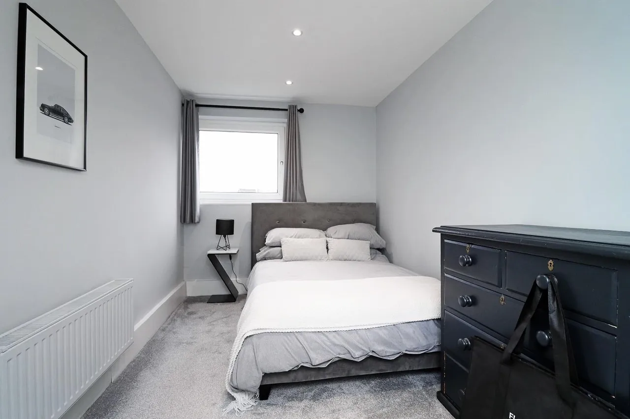 Grange Road, Bowdon, Cheshire WA14 3EU, photo 11