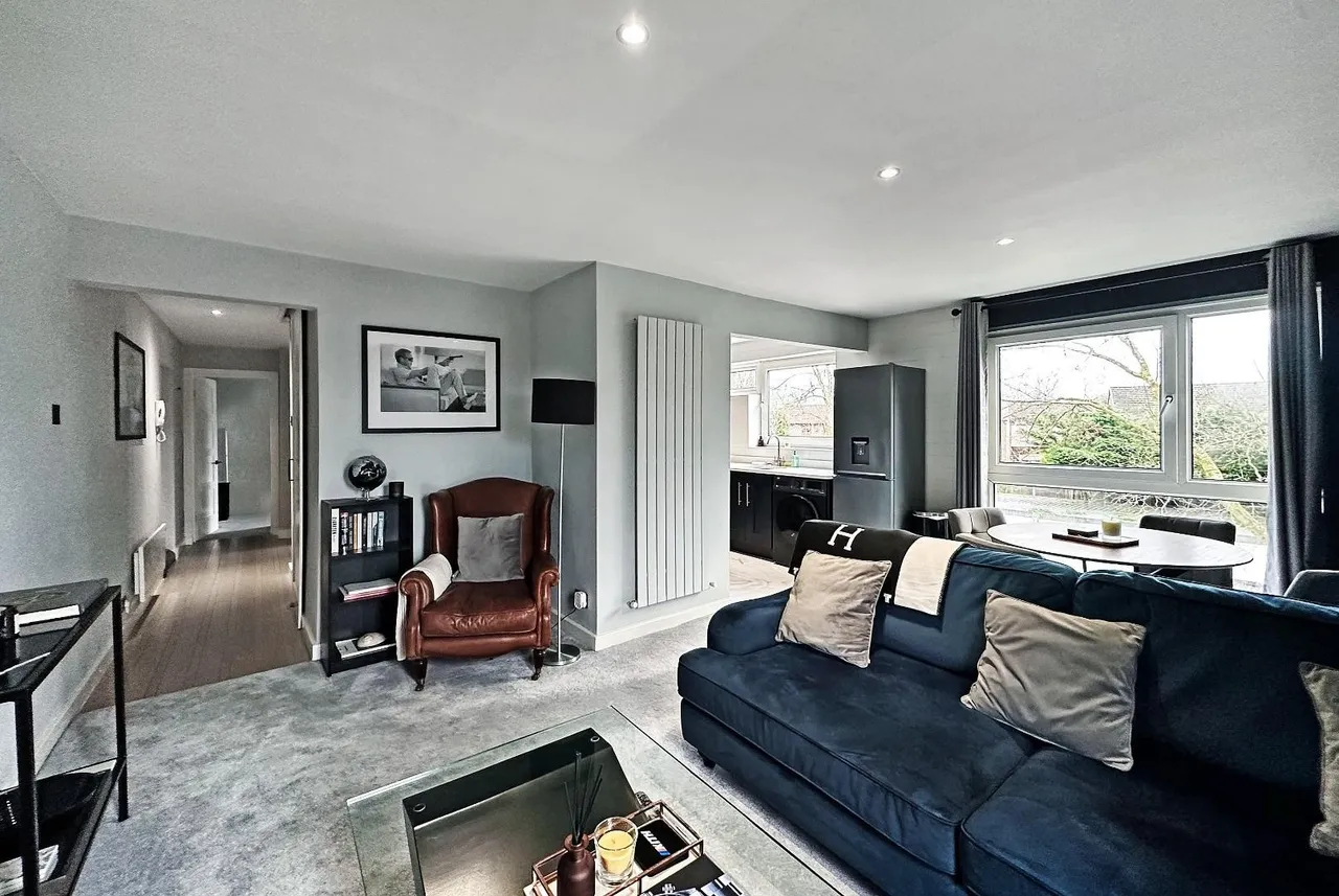 Grange Road, Bowdon, Cheshire WA14 3EU, photo 4