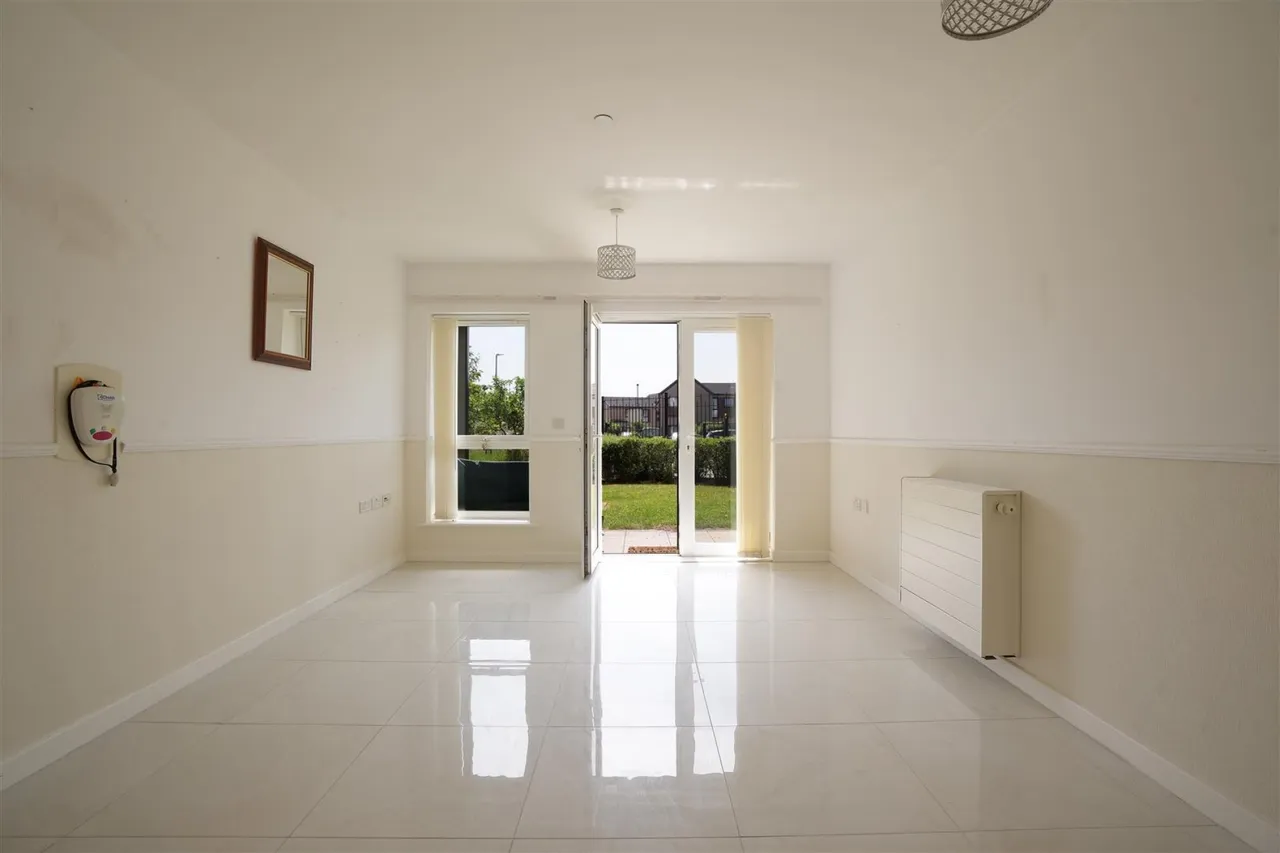 Flat 1, White Willows, 70, Dyche Road Sheffield, S8 8DS, photo 7