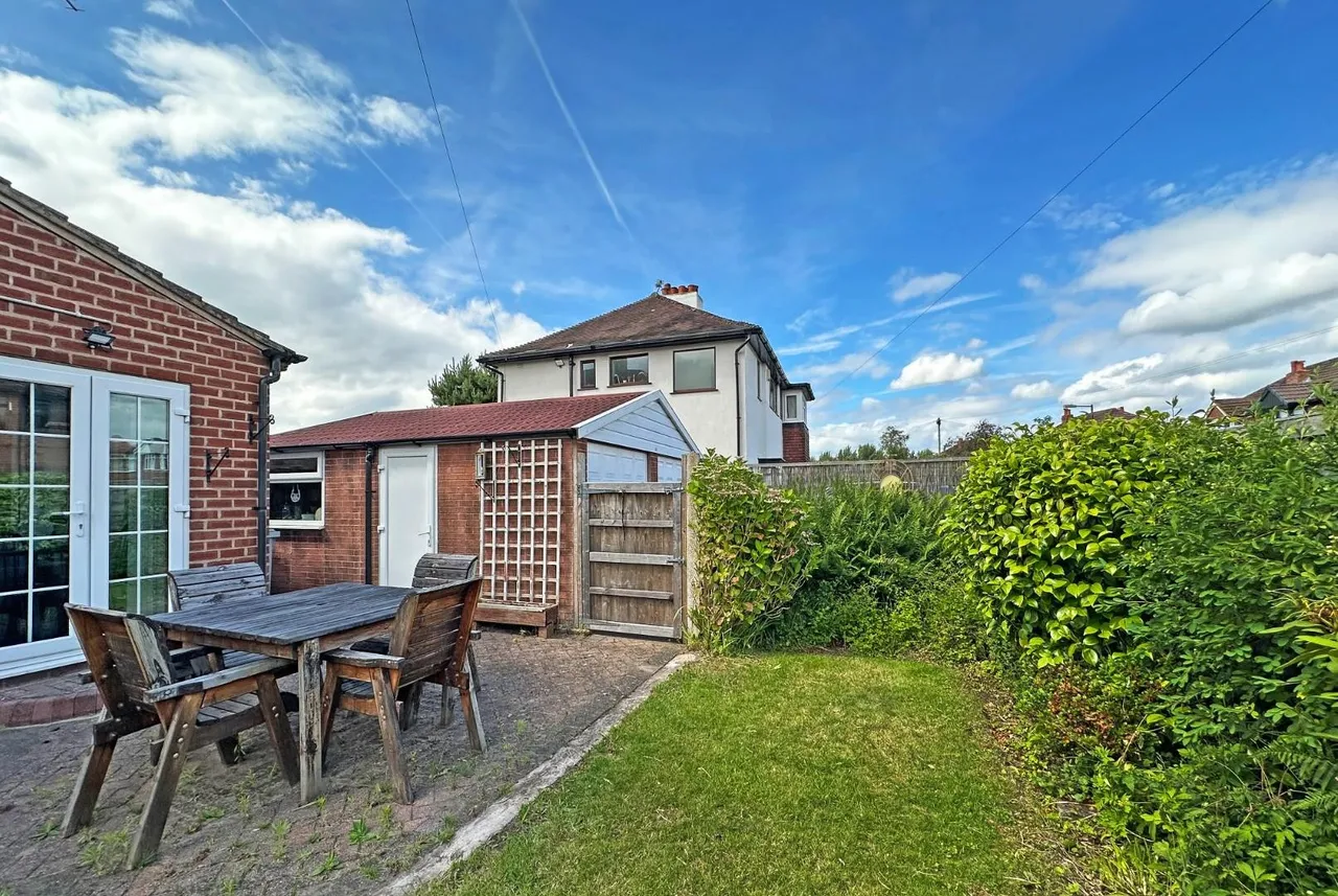 Cawdor Place, Timperley, Cheshire WA15 7XA, photo 21