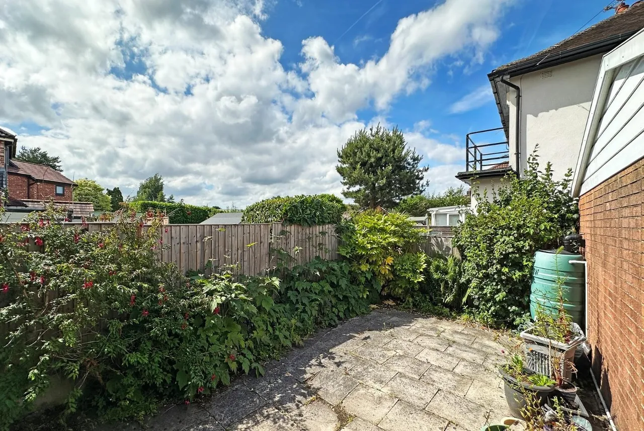 Cawdor Place, Timperley, Cheshire WA15 7XA, photo 24
