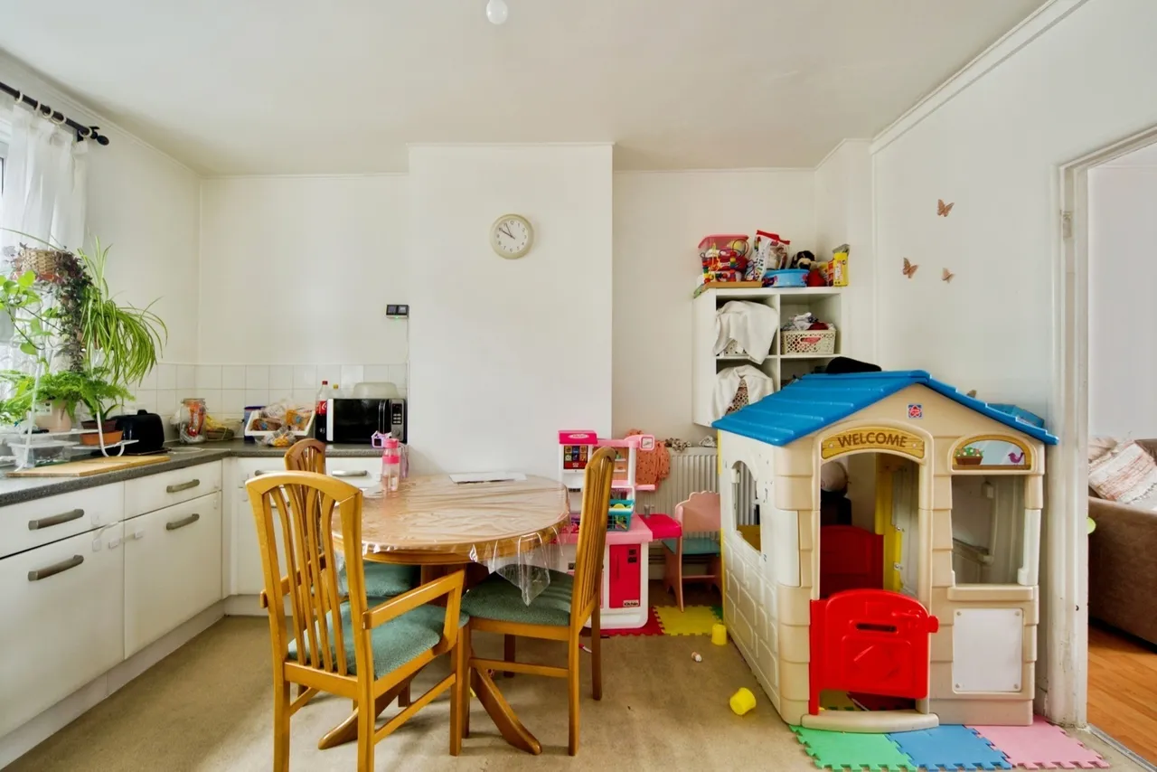 Henningham Road, London, N17, photo 16