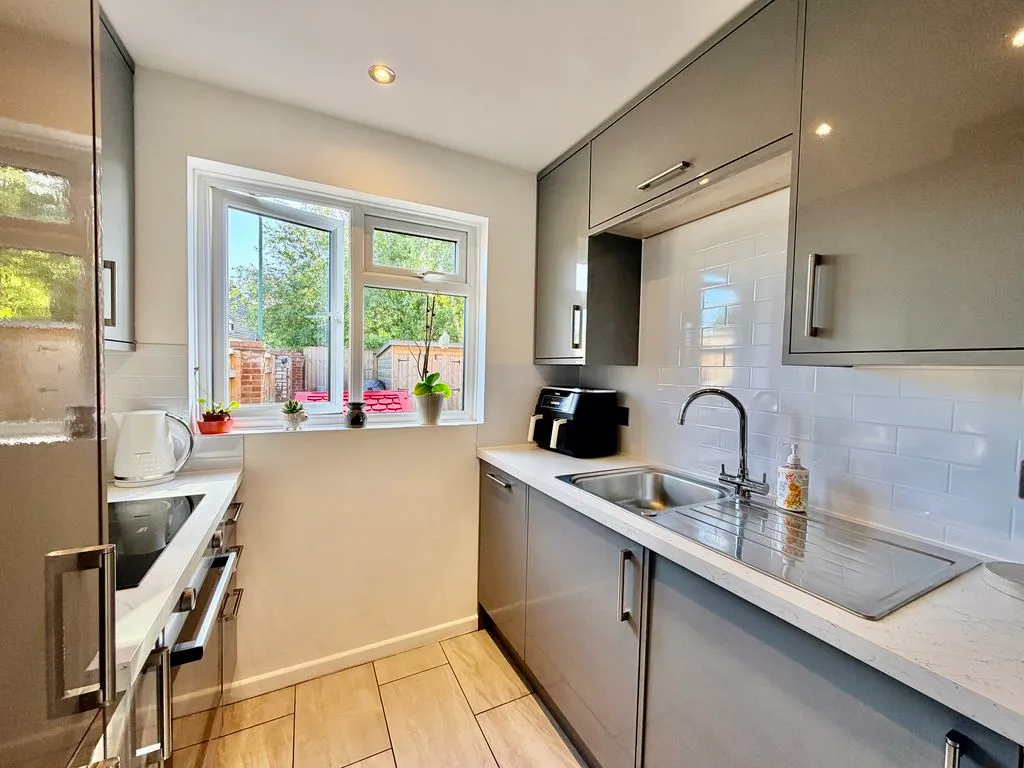 Bridgestone Drive, Bourne End, SL8, photo 6
