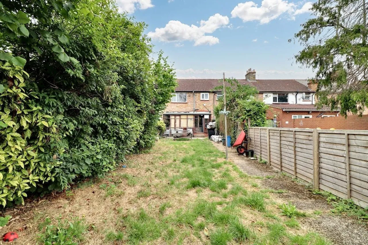 Willow Tree Lane, Hayes, UB4, photo 10