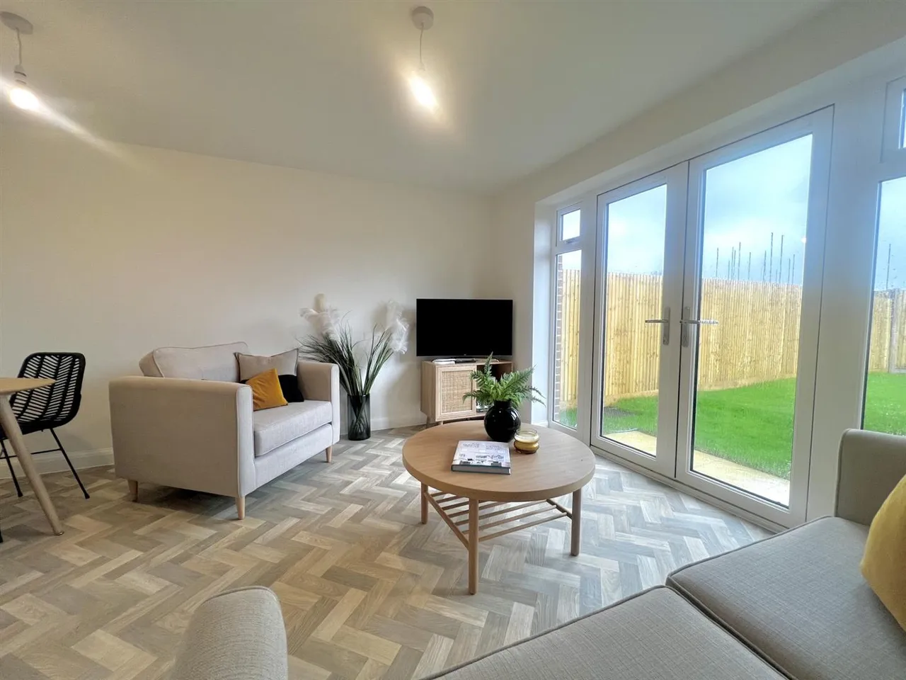 Lower Road, Stalbridge, photo 6