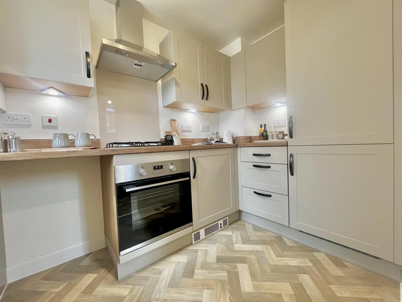 Lower Road, Stalbridge, photo 5