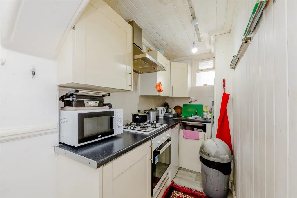 Leigham Court Drive, Leigh-On-Sea, SS9, photo 4