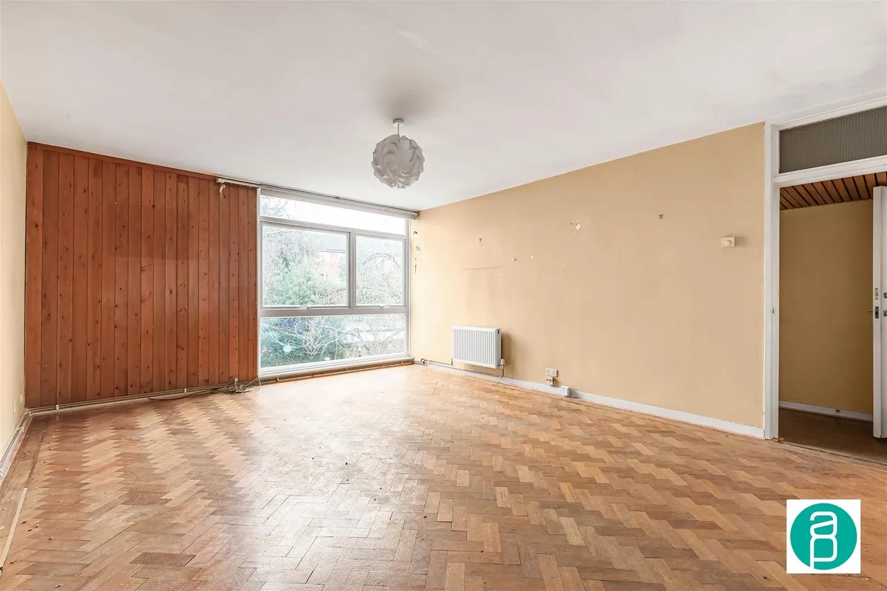 2 bed flat for sale — Victoria Drive, London SW19 6BB