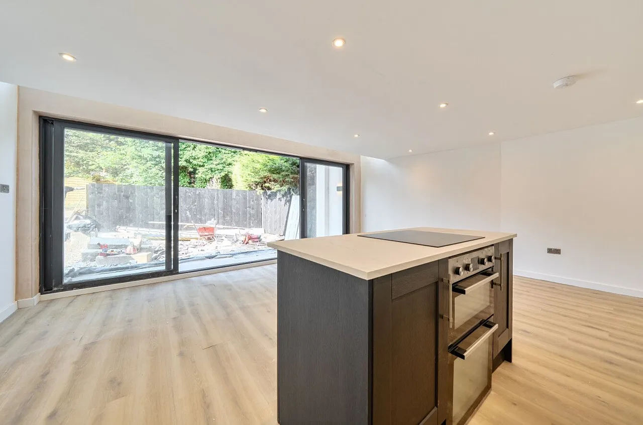 Batchelor Gardens, Harrogate, HG1, photo 3