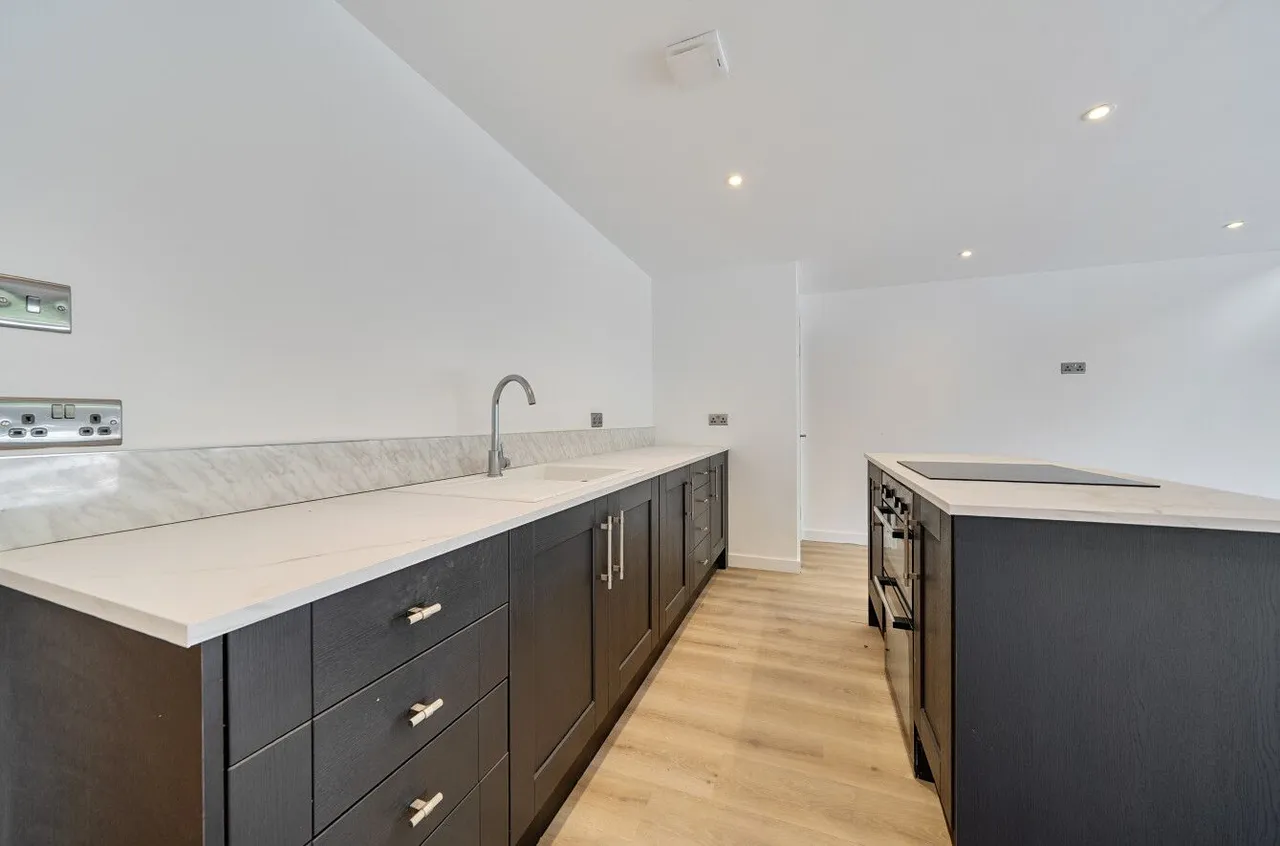 Batchelor Gardens, Harrogate, HG1, photo 7