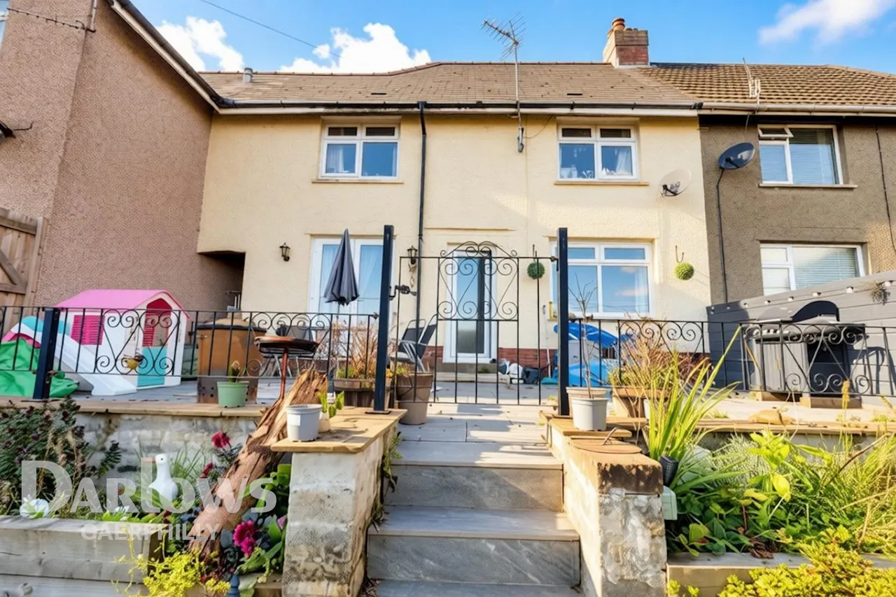 Penybryn Terrace, Hengoed, photo 18