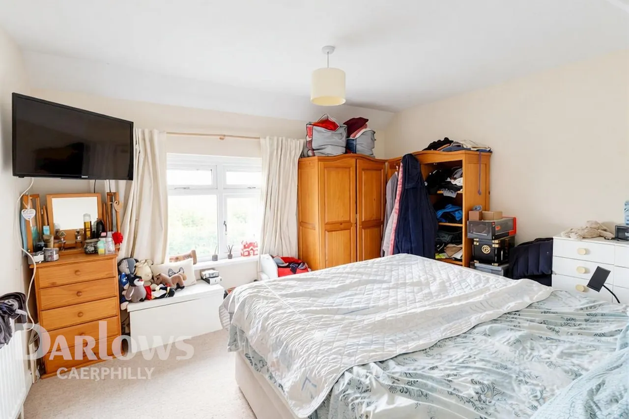 Penybryn Terrace, Hengoed, photo 8