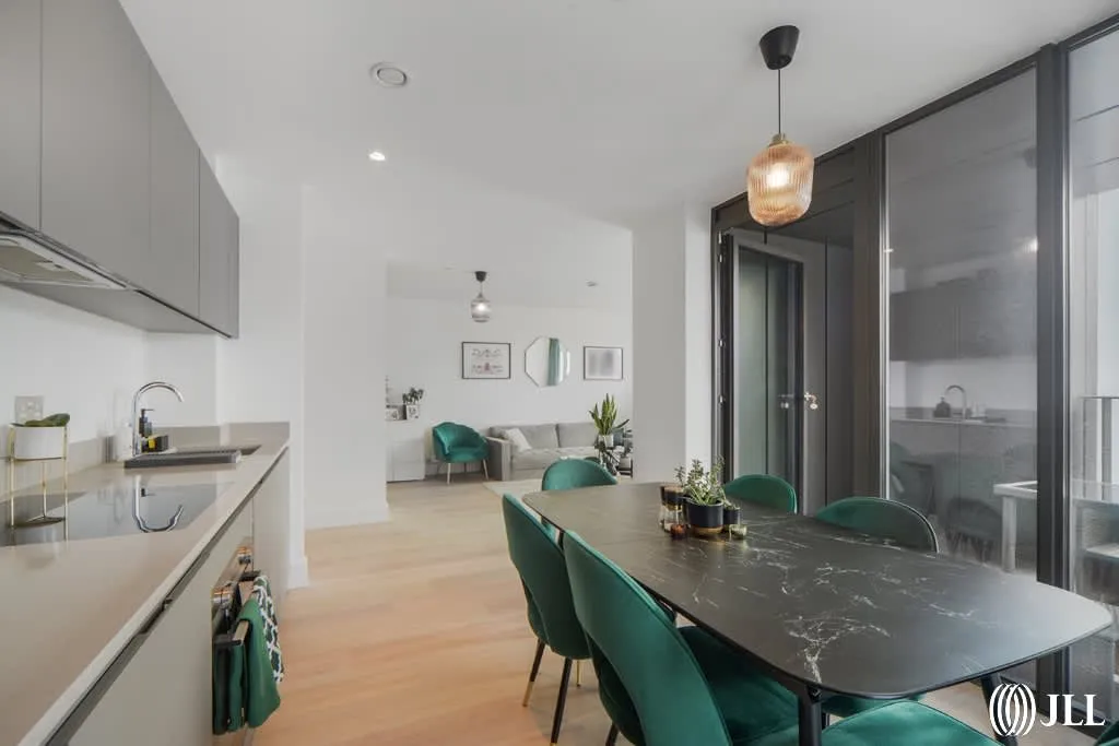 Barley Lane, Stratford, E15, photo 13