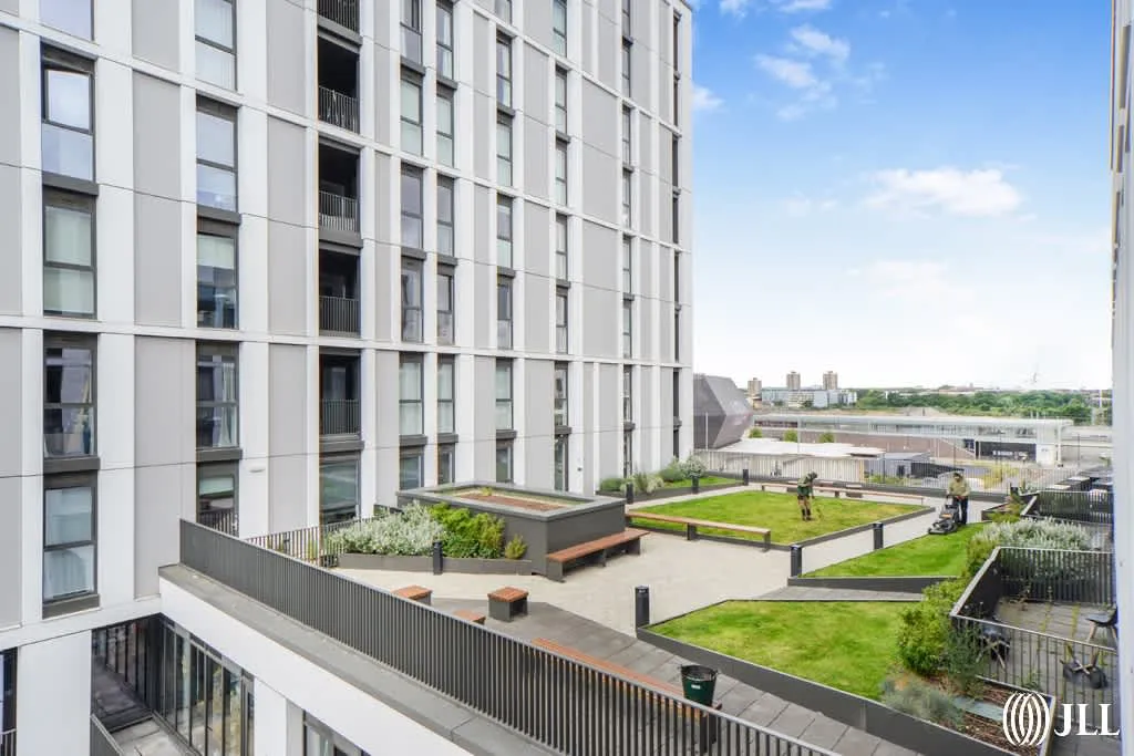 Barley Lane, Stratford, E15, photo 9