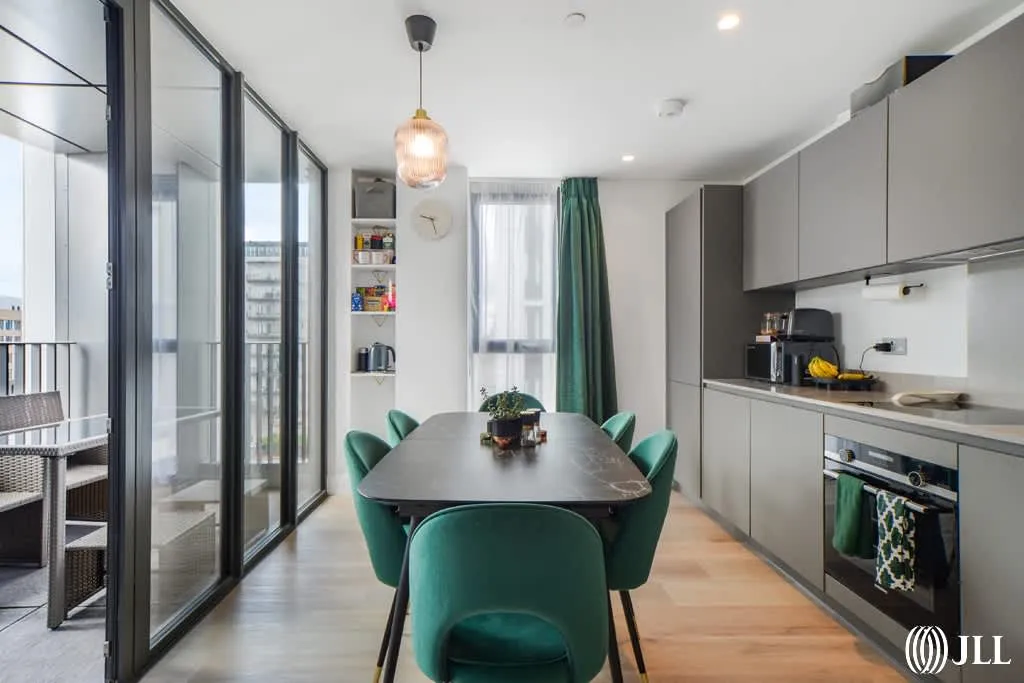 Barley Lane, Stratford, E15, photo 18