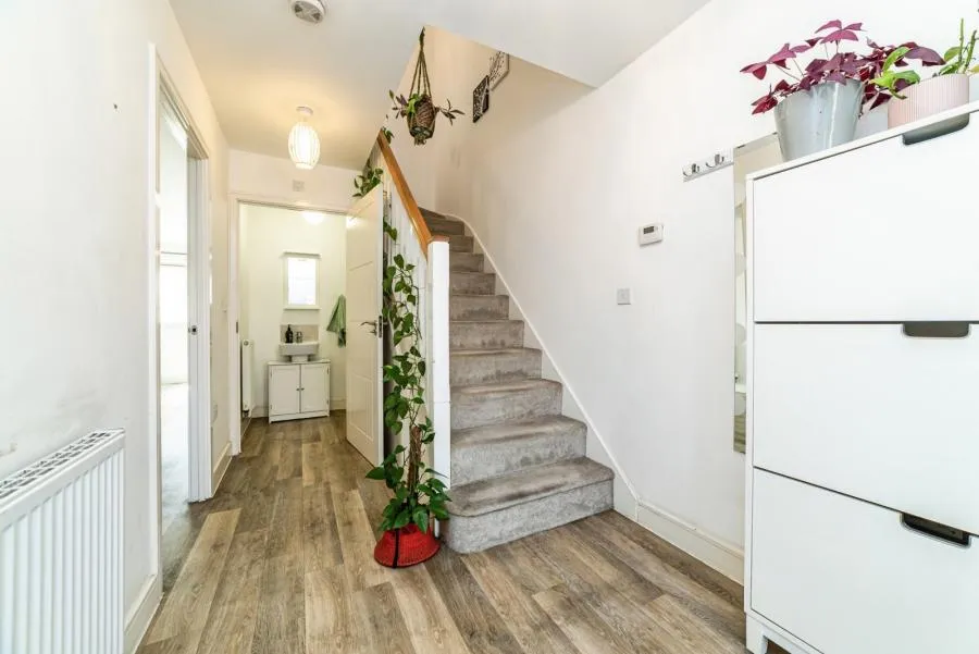 Lawrence Place, Shinfield, RG2, photo 6