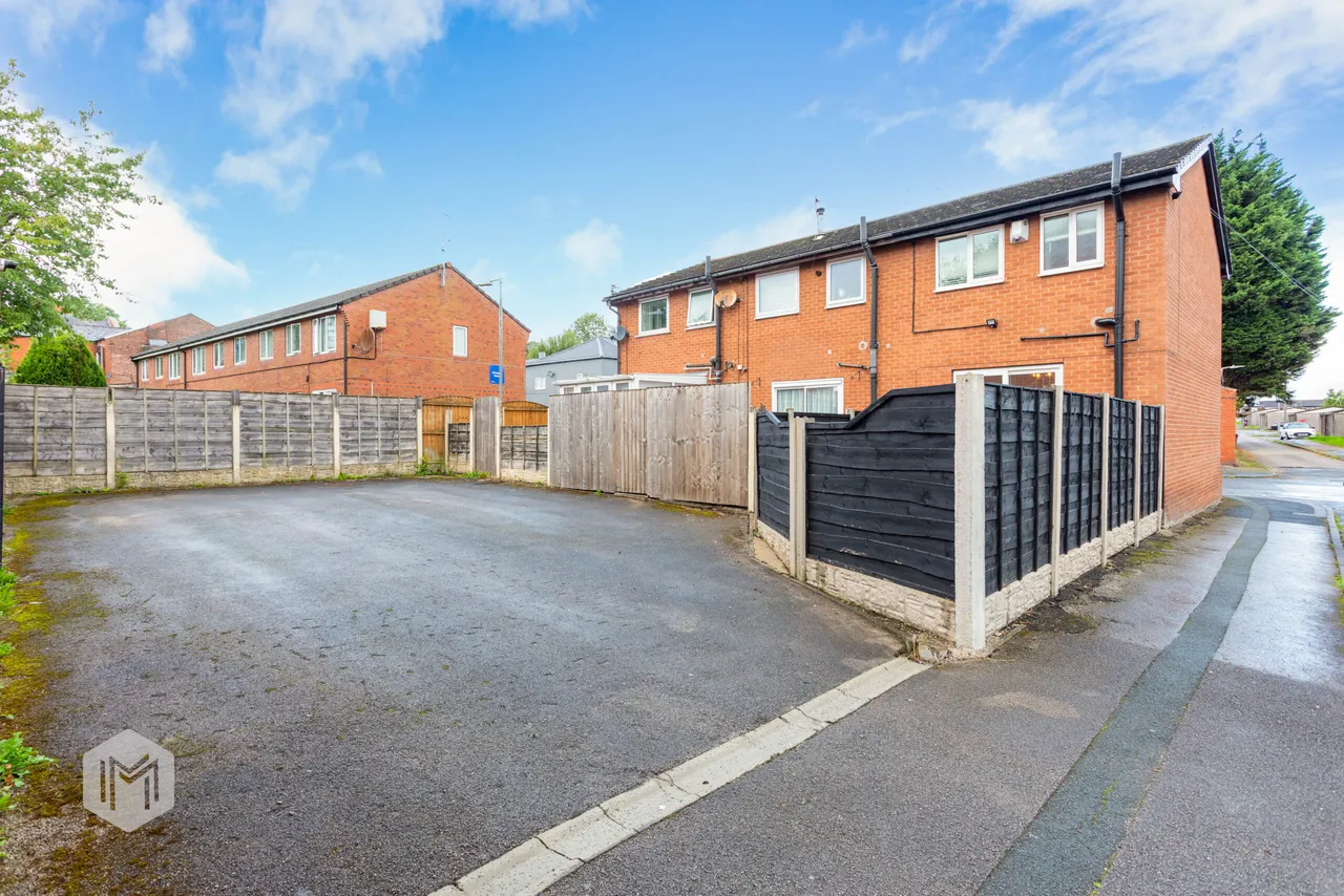 Carlton Street, Farnworth, BL4, photo 19