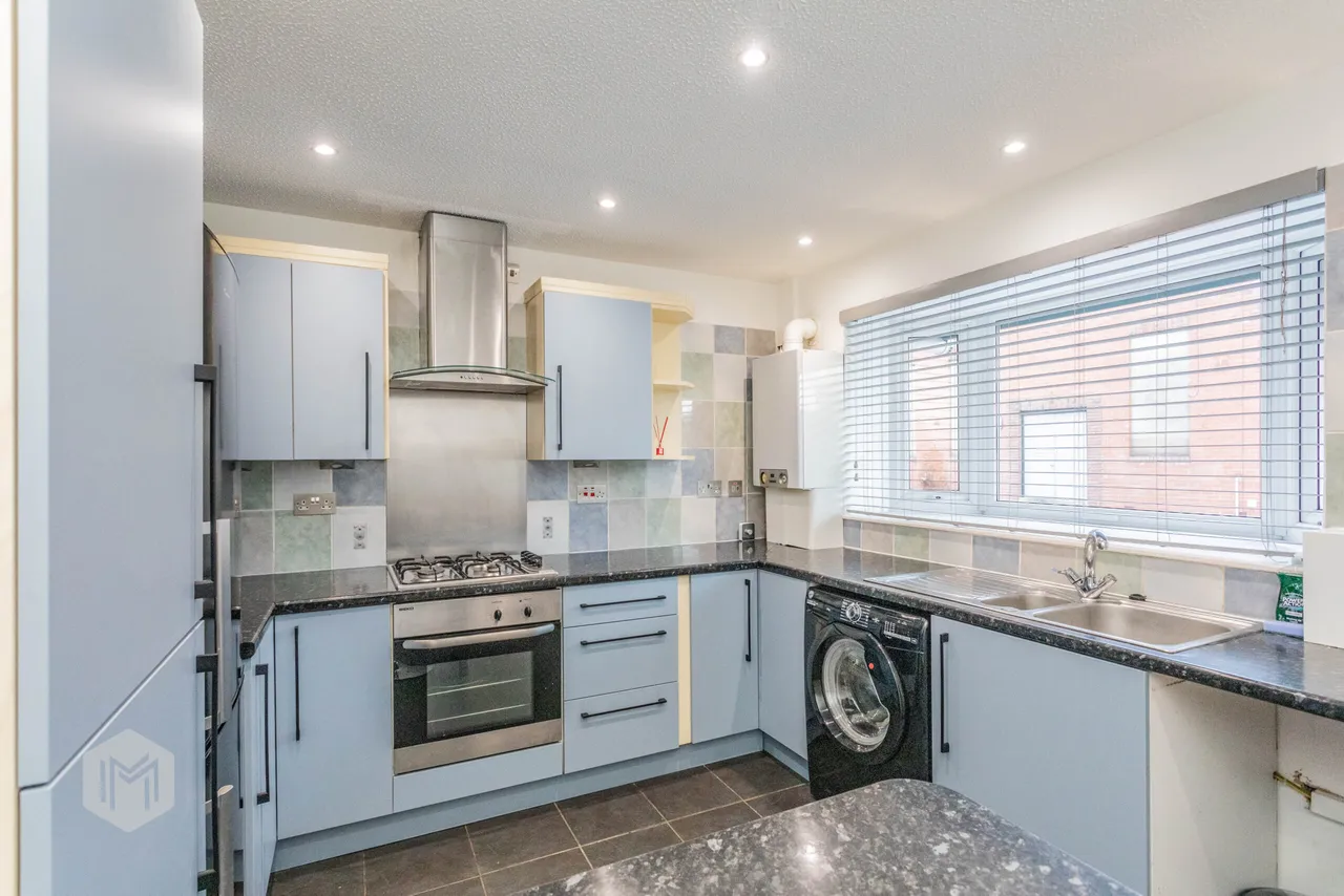 Carlton Street, Farnworth, BL4, photo 8