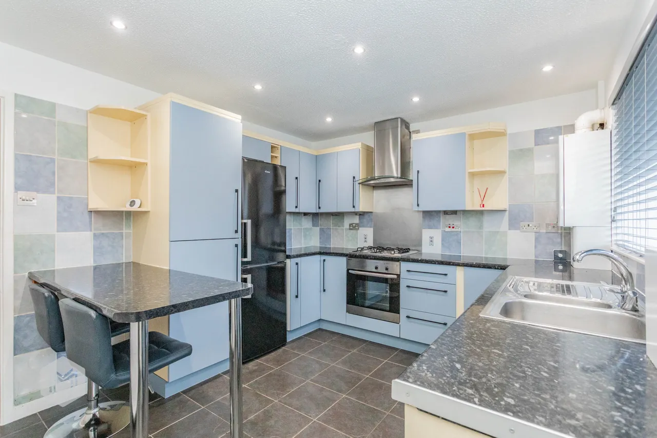 Carlton Street, Farnworth, BL4, photo 3