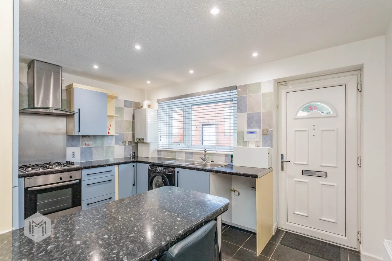 Carlton Street, Farnworth, BL4, photo 9