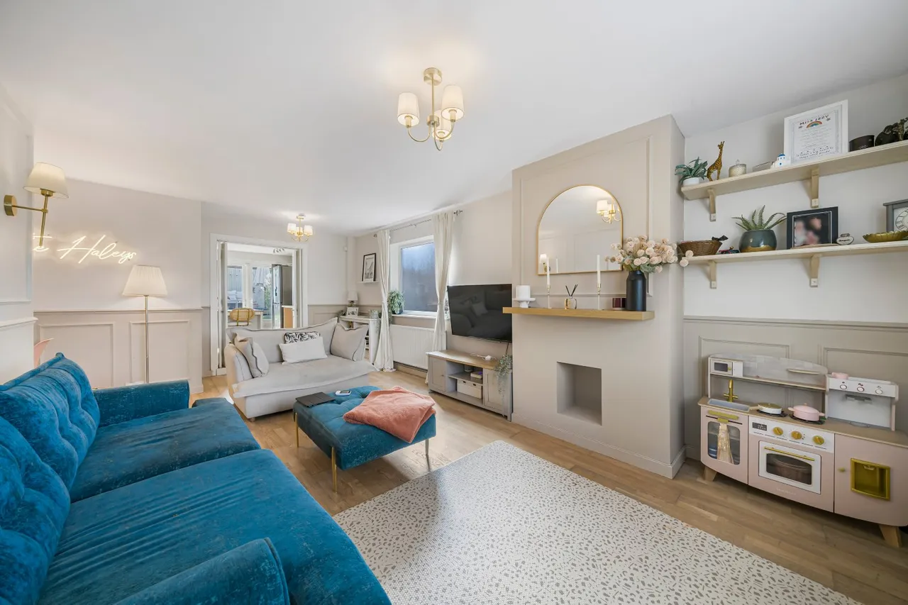 2 bed house for sale, Eltham Hill, Eltham