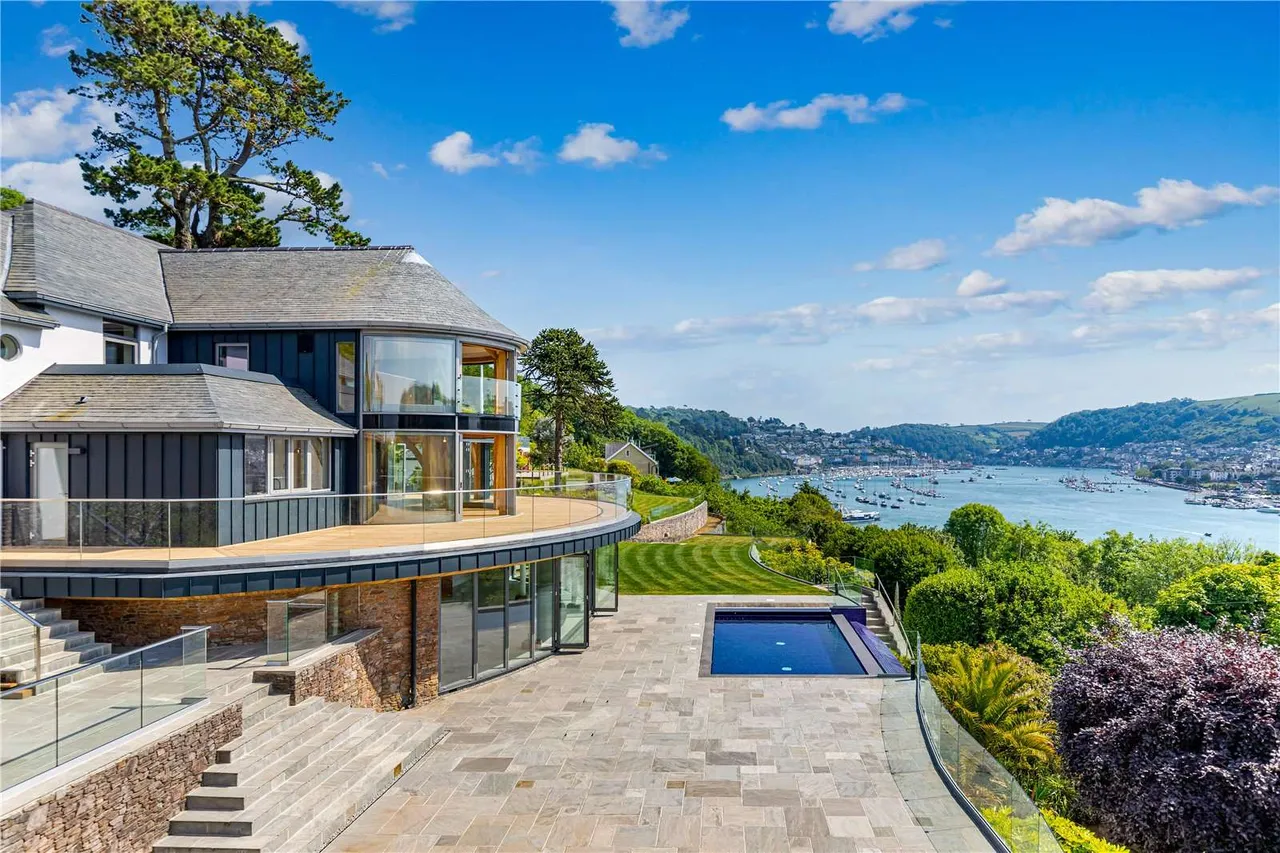 5 bed house for sale — Bridge Road, Kingswear, Dartmouth, Devon, TQ6 0DZ