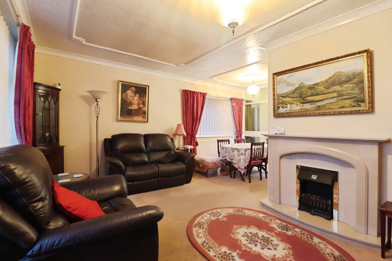 Balmoral Road, Dunscroft, DN7, photo 3