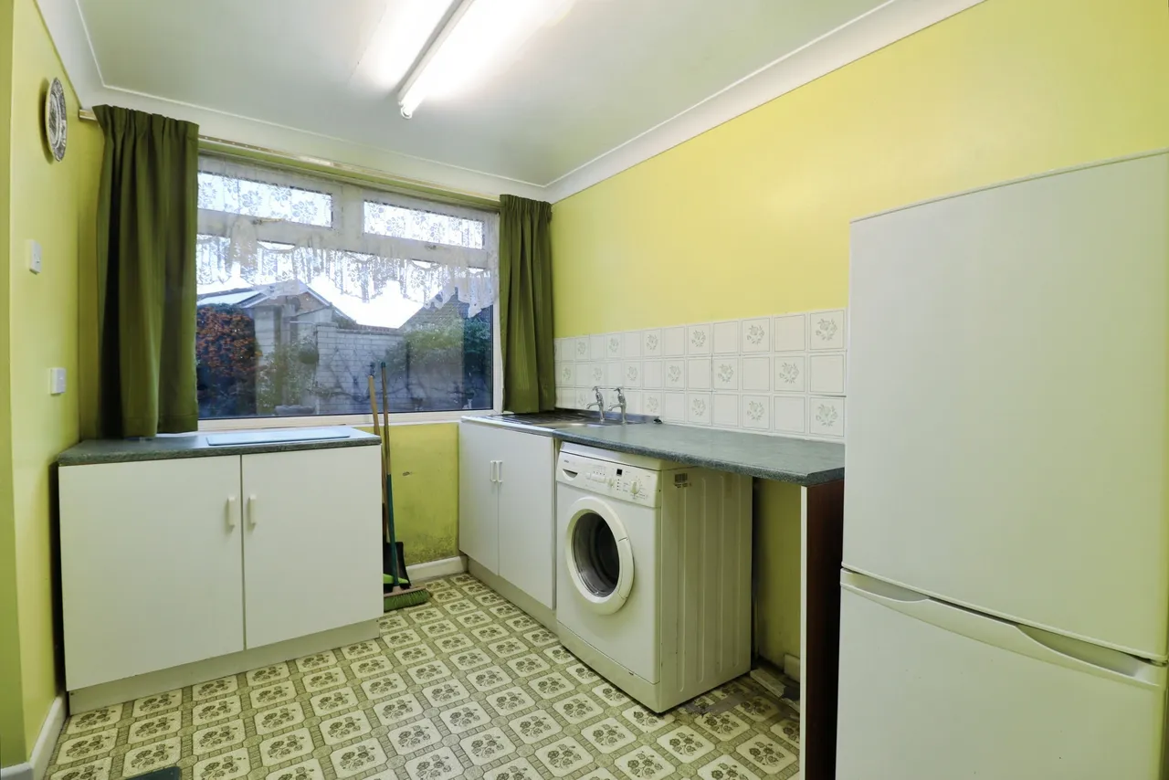 Balmoral Road, Dunscroft, DN7, photo 9