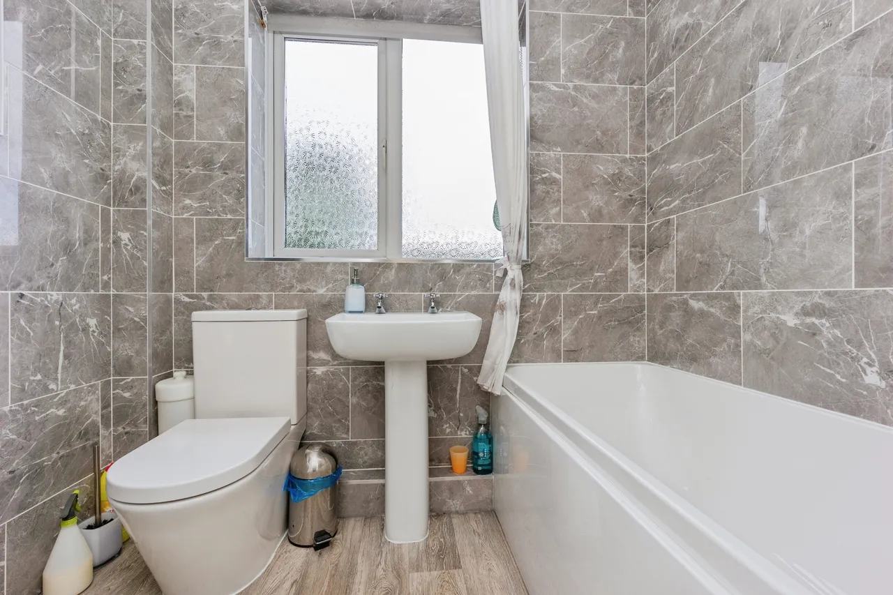 Friars Close, Macclesfield, SK10, photo 13
