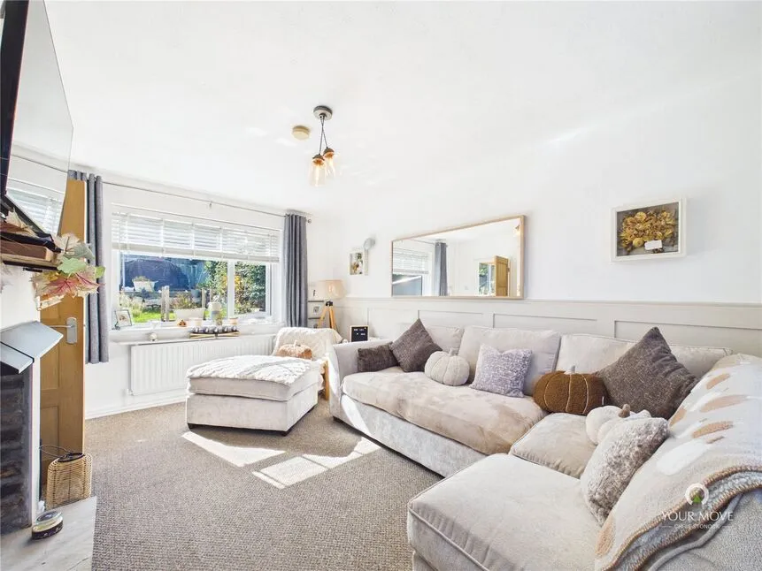 2 bed house for sale — Lime Grove, Ryton, Tyne and Wear, NE40