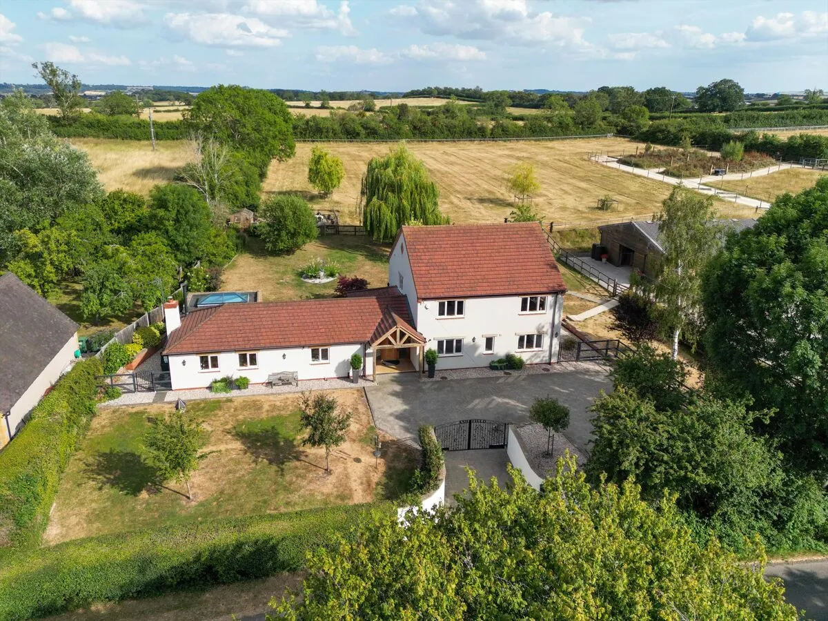 house for sale, Kineton Road, Pillerton Priors, CV35