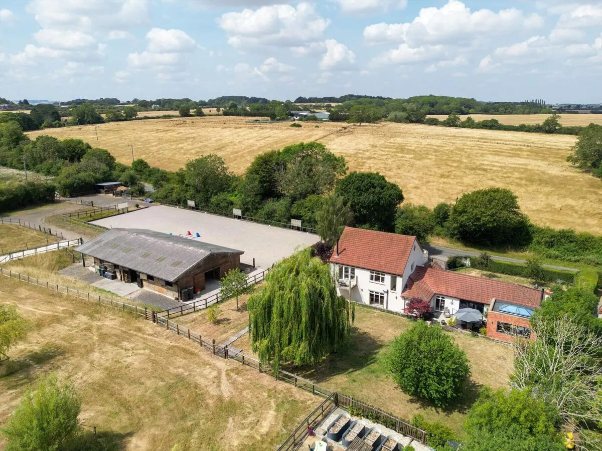 Kineton Road, Pillerton Priors, CV35, photo 2