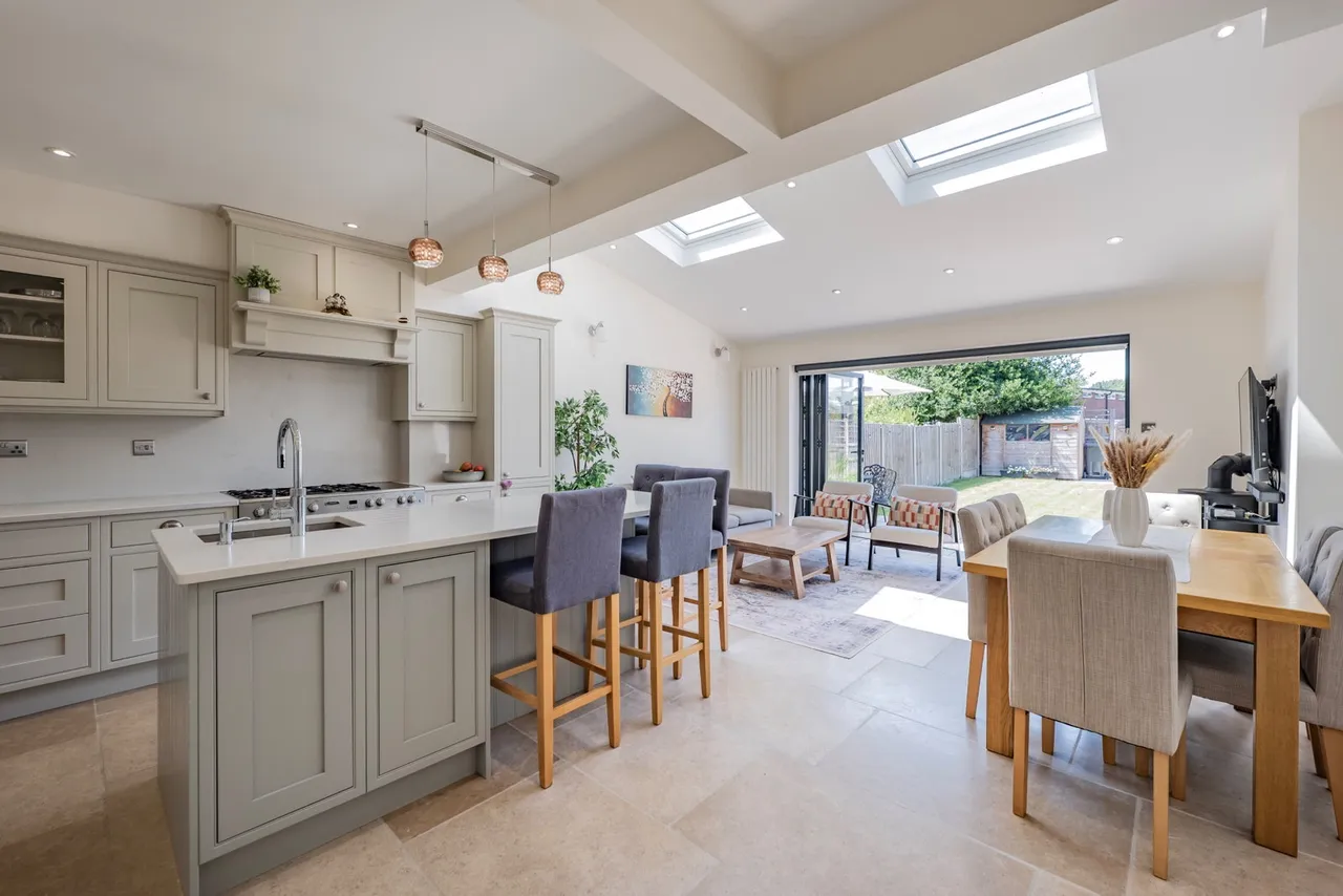 Oxhawth Crescent, Bromley, BR2, photo 7