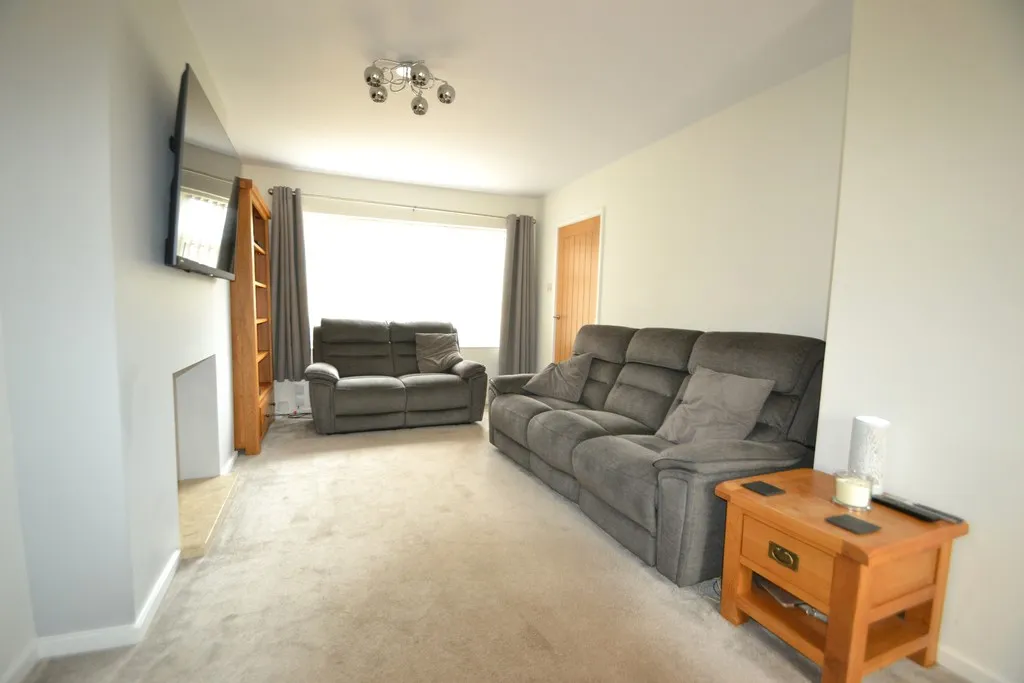 Ford Road, Newport, photo 6