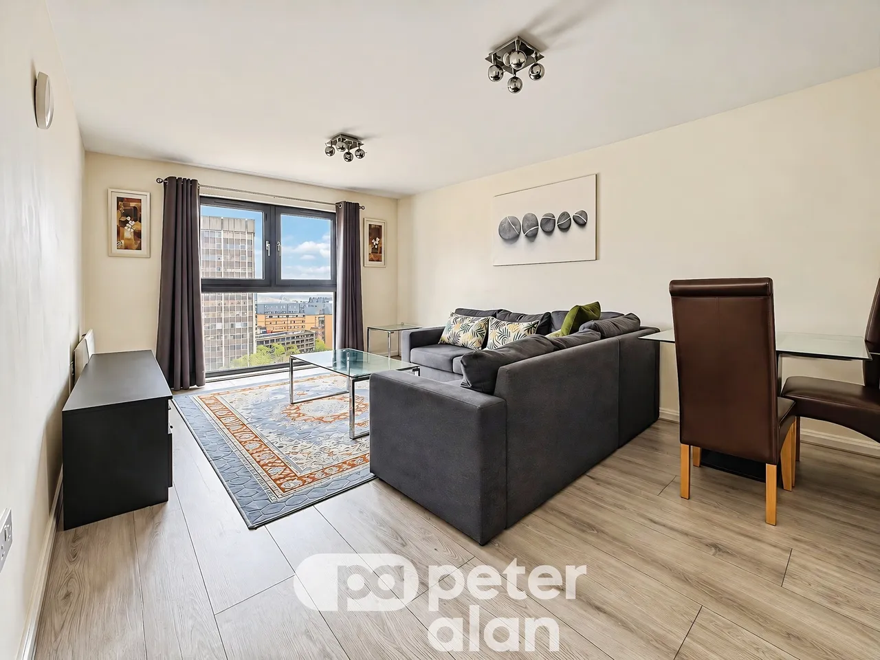 2 bed flat to rent, Landmark Place, Cardiff, CF10