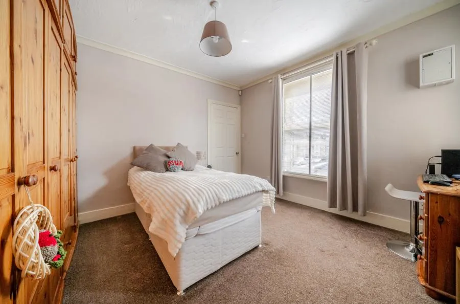 Albany Road, Old Windsor, SL4, photo 15