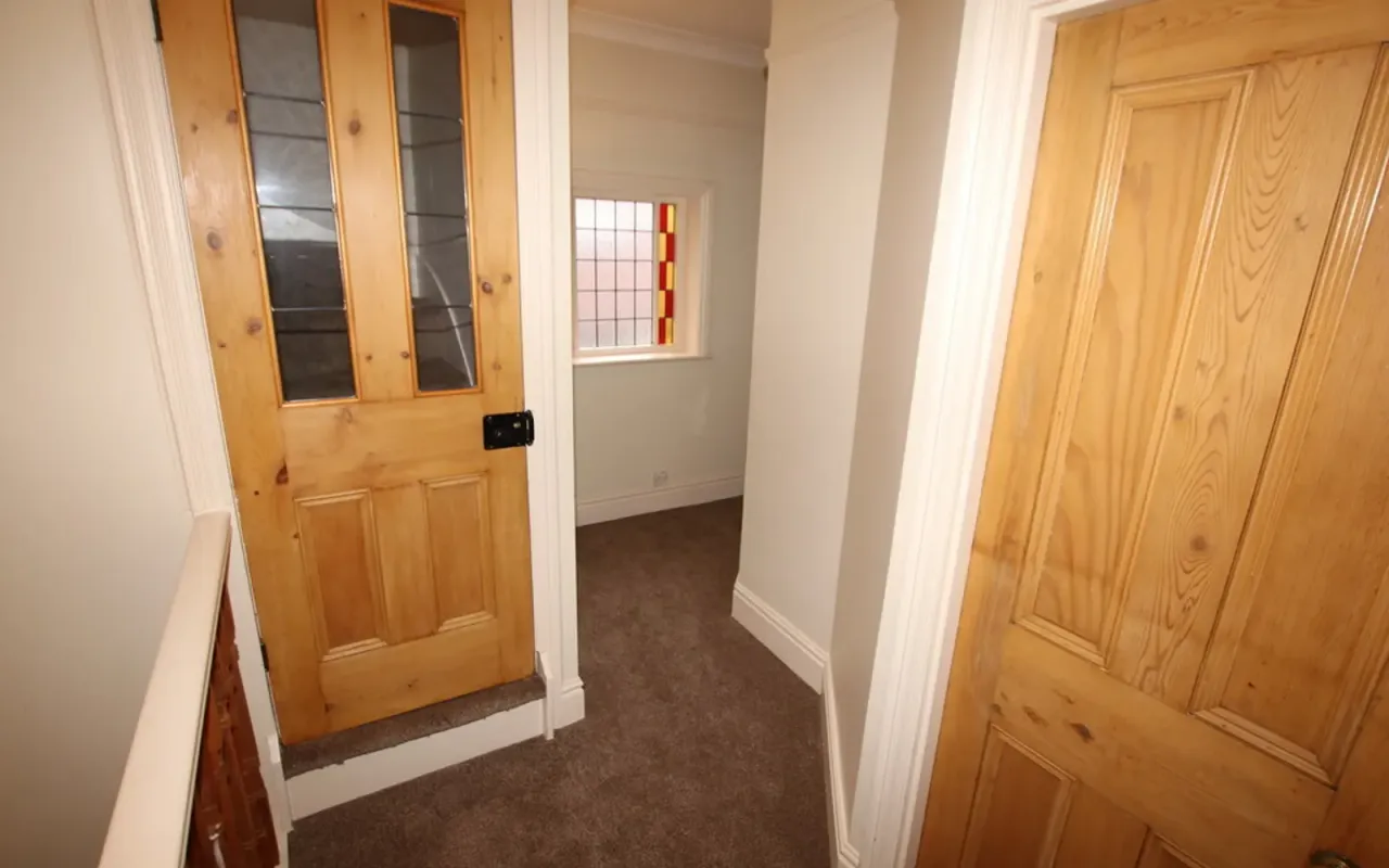 Frickley Road, Sheffield, photo 8