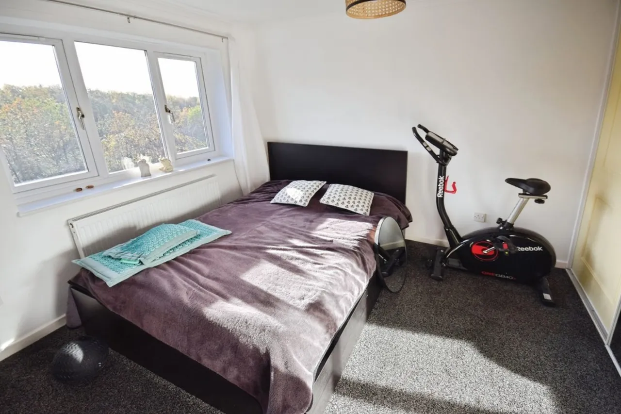 Winterside Close, Waterhayes Village, ST5, photo 7