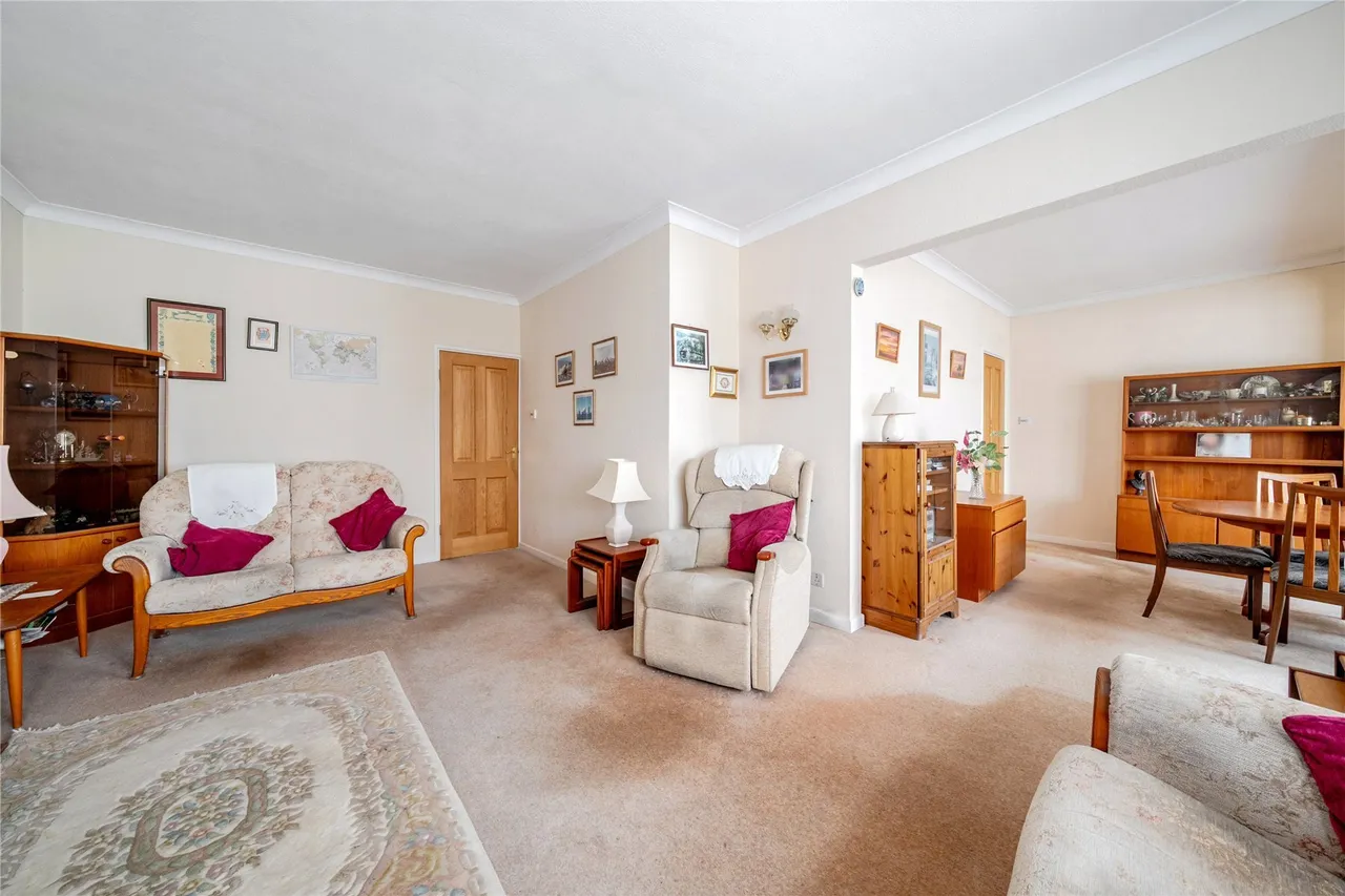 Highwood Close, Orpington, BR6, photo 3