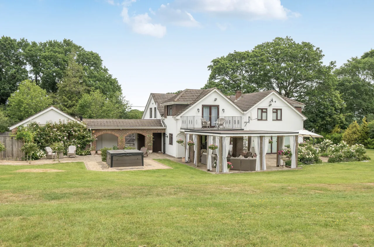 Forest Road, Swanmore, SO32, photo 13