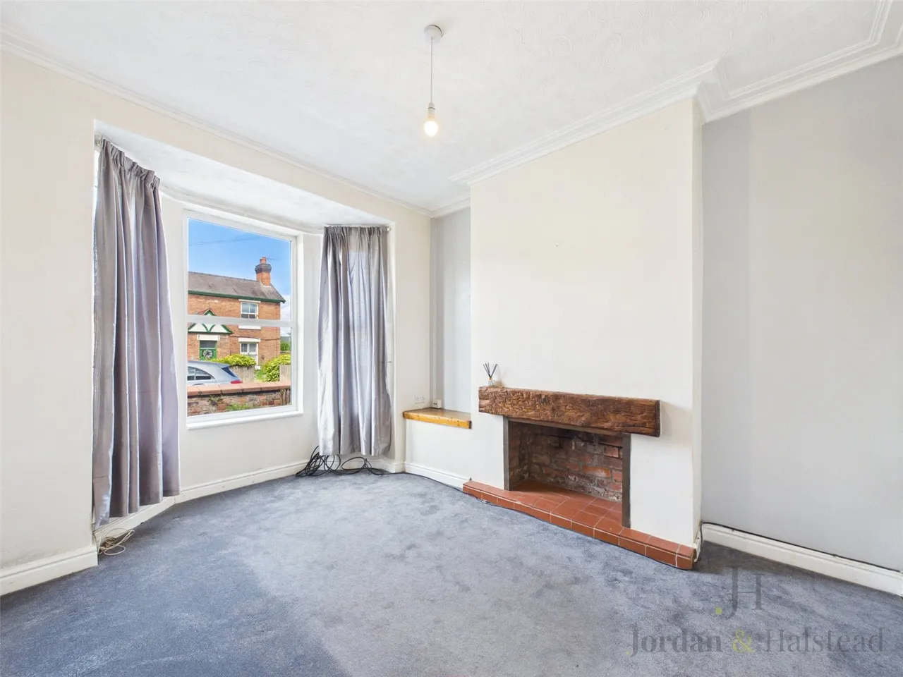 Chester Road, Helsby, Frodsham, Cheshire, WA6 0DW, photo 3