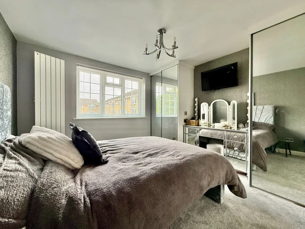 Wetherby ~ Leconfield Court, LS22, photo 9