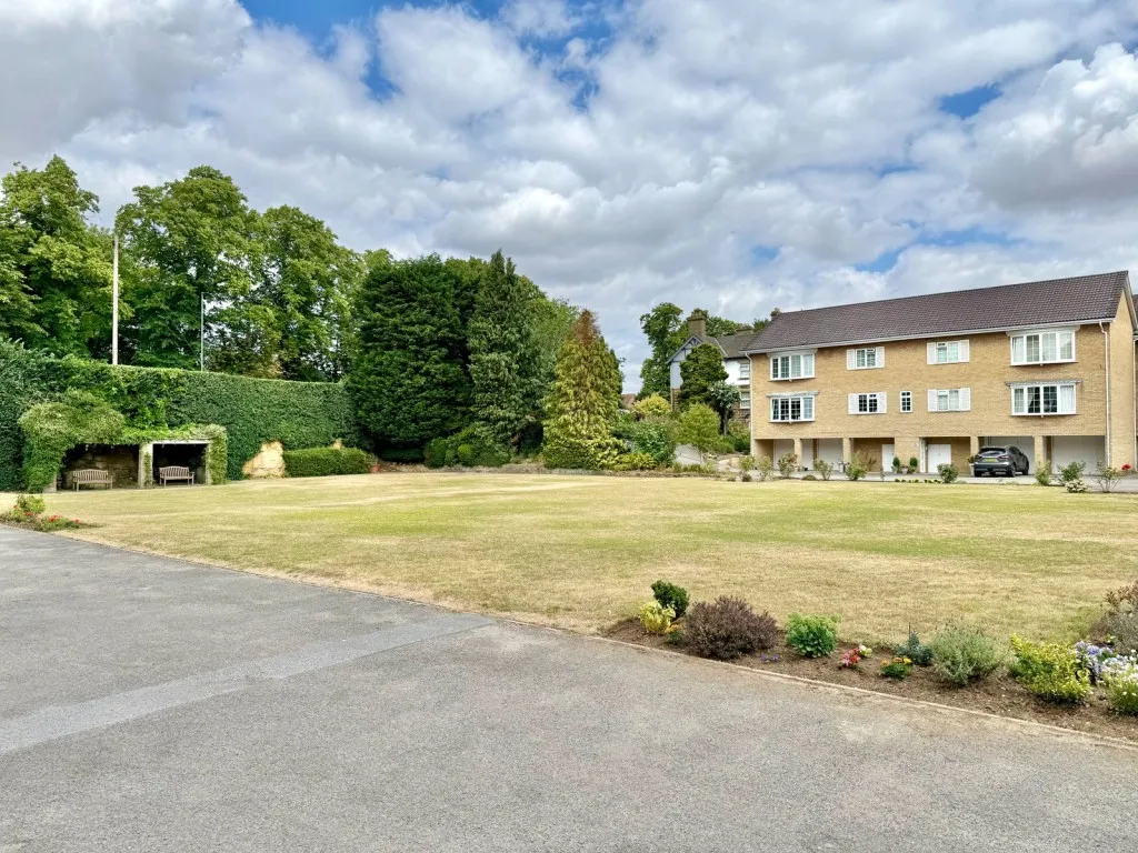 Wetherby ~ Leconfield Court, LS22, photo 12