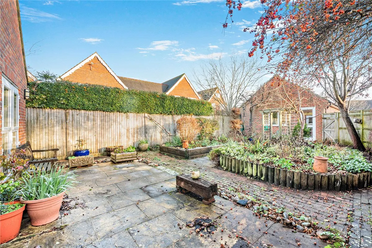 Enborne Road, Newbury, RG14, photo 18