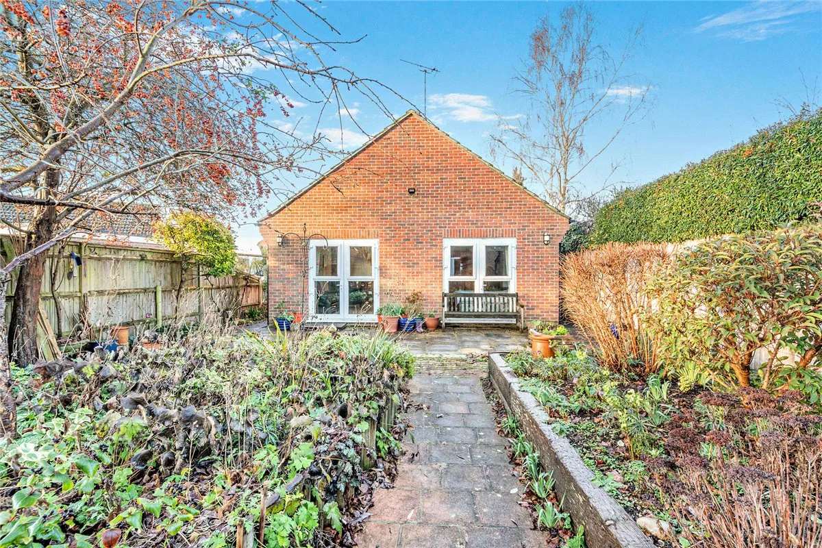 Enborne Road, Newbury, RG14, photo 15